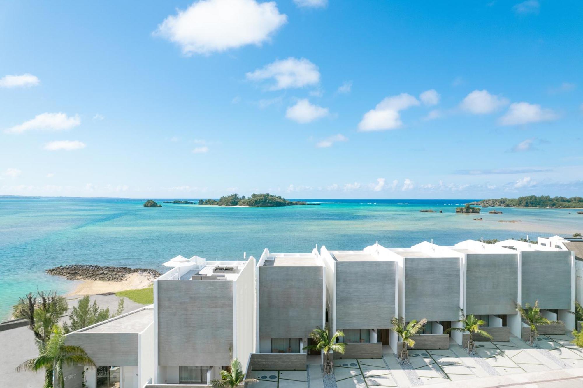 Villa Valiosa On The Beach Onna Buitenkant foto